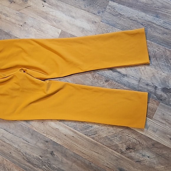 👖SOHO APPAREL ANKLE PANTS 👖 - Picture 6 of 8